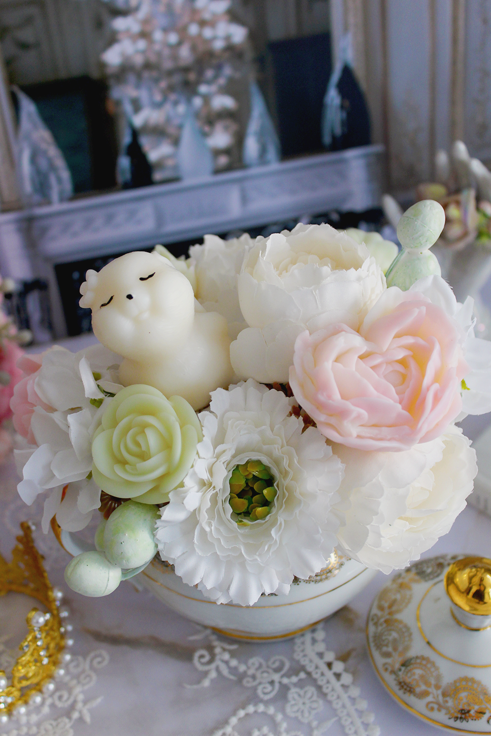 Bouquet dans un sucrier "Mon petit lapin"- Parfum fleur de coton