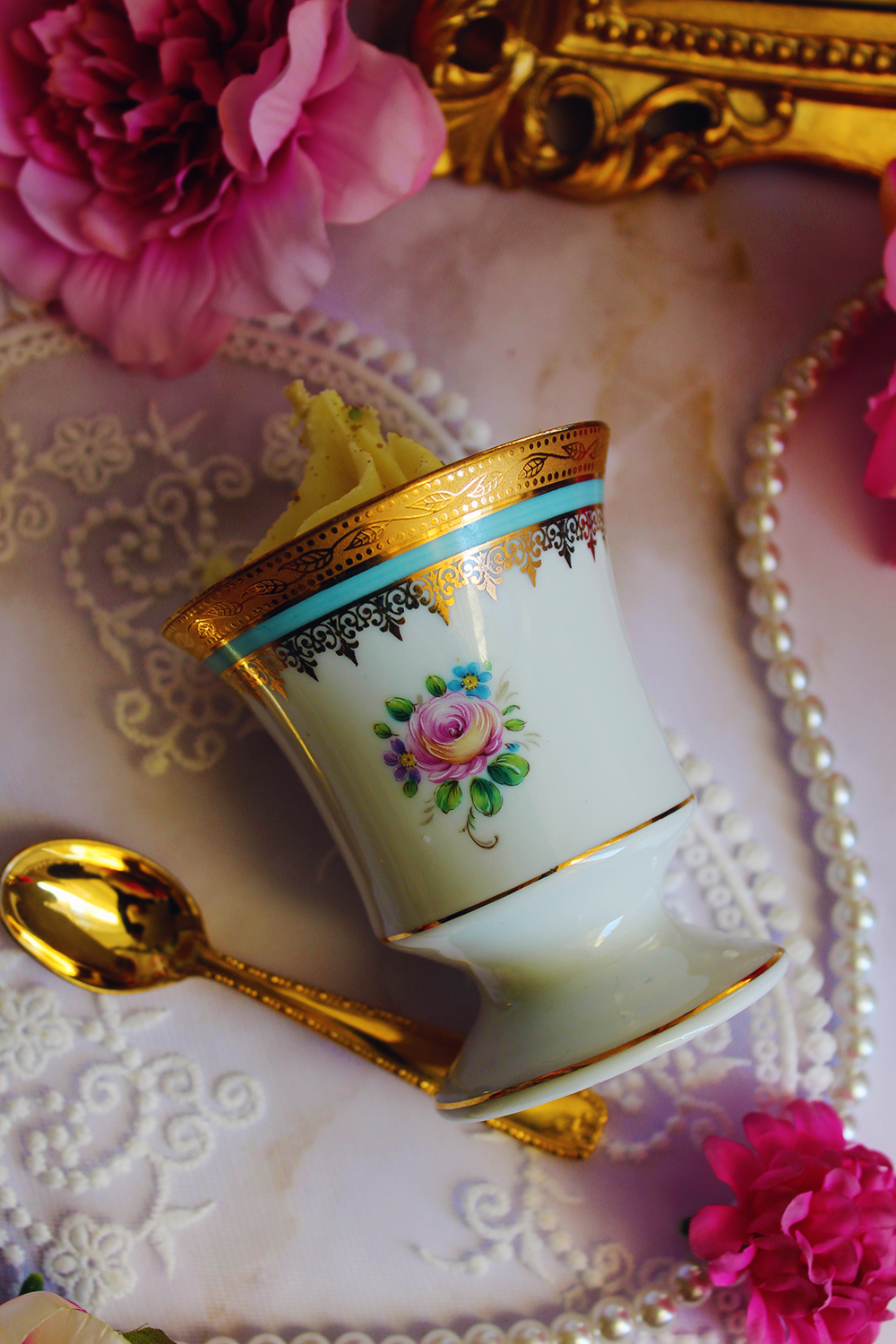 La rose d'amour - parfum poire & freesia ou Chocolat