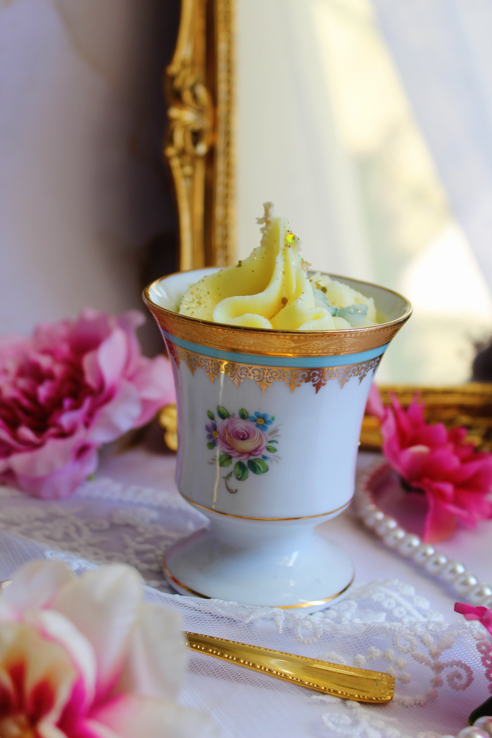 La rose d'amour - parfum poire & freesia ou Chocolat
