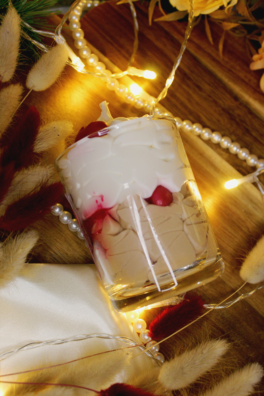 Bougie gourmande "La forêt noire" parfum cerise noire