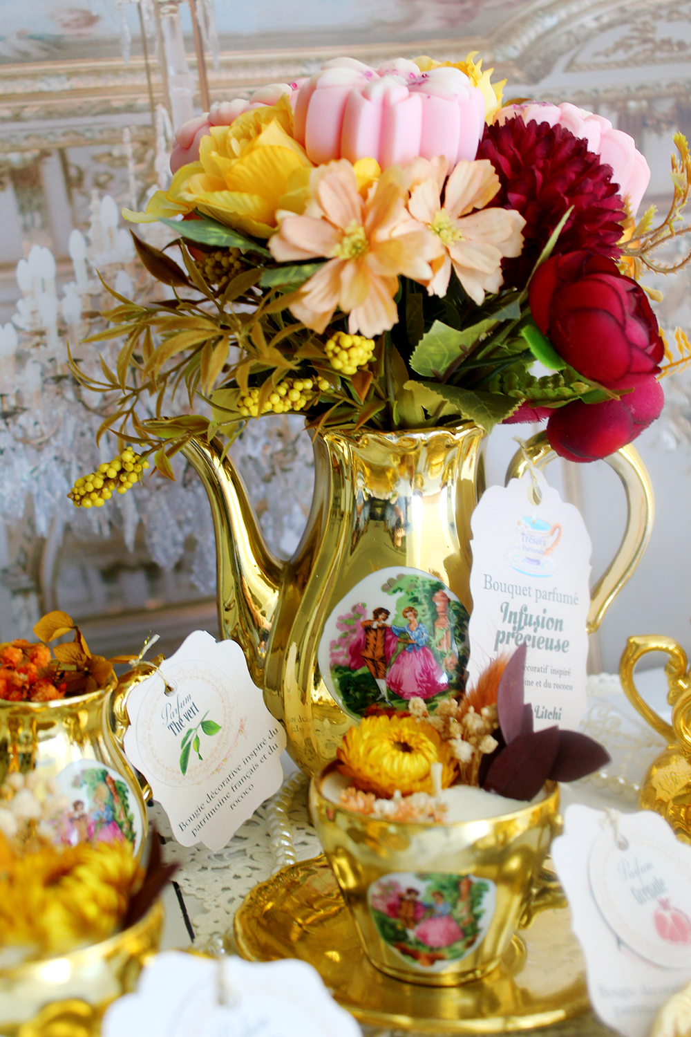 Collection "Infusion doré" service à café non signé transformé en bougie unique - assortiment de parfum fruité et végétal