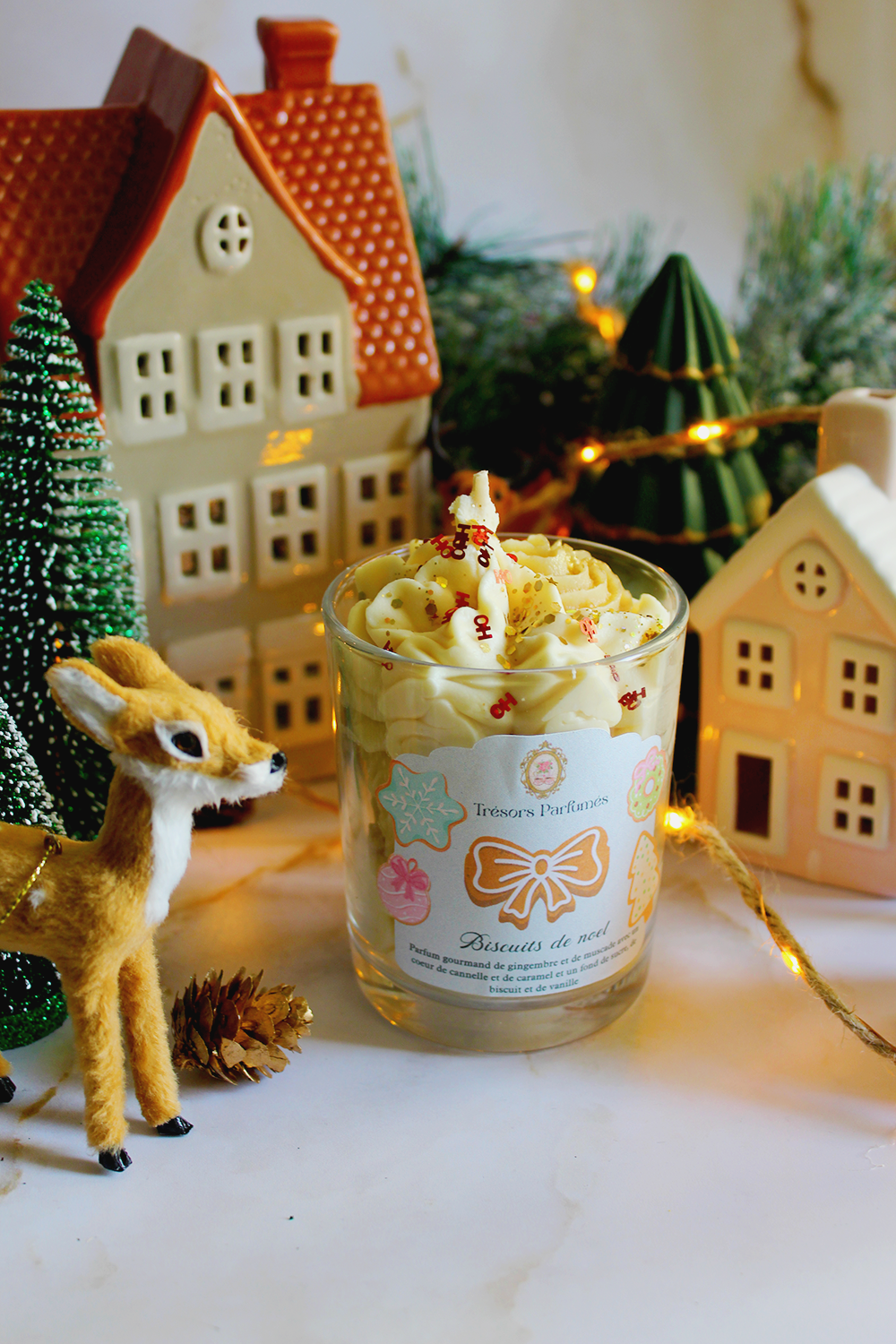 Bougie gourmande "biscuits de noel" parfum biscuits speculoos