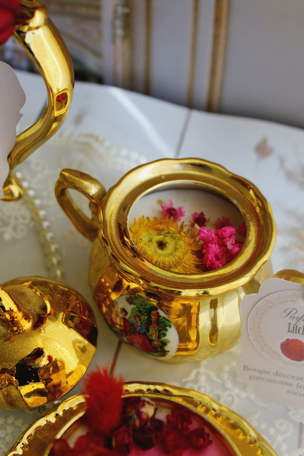 Collection "Infusion doré" service à café non signé transformé en bougie unique - assortiment de parfum fruité et végétal