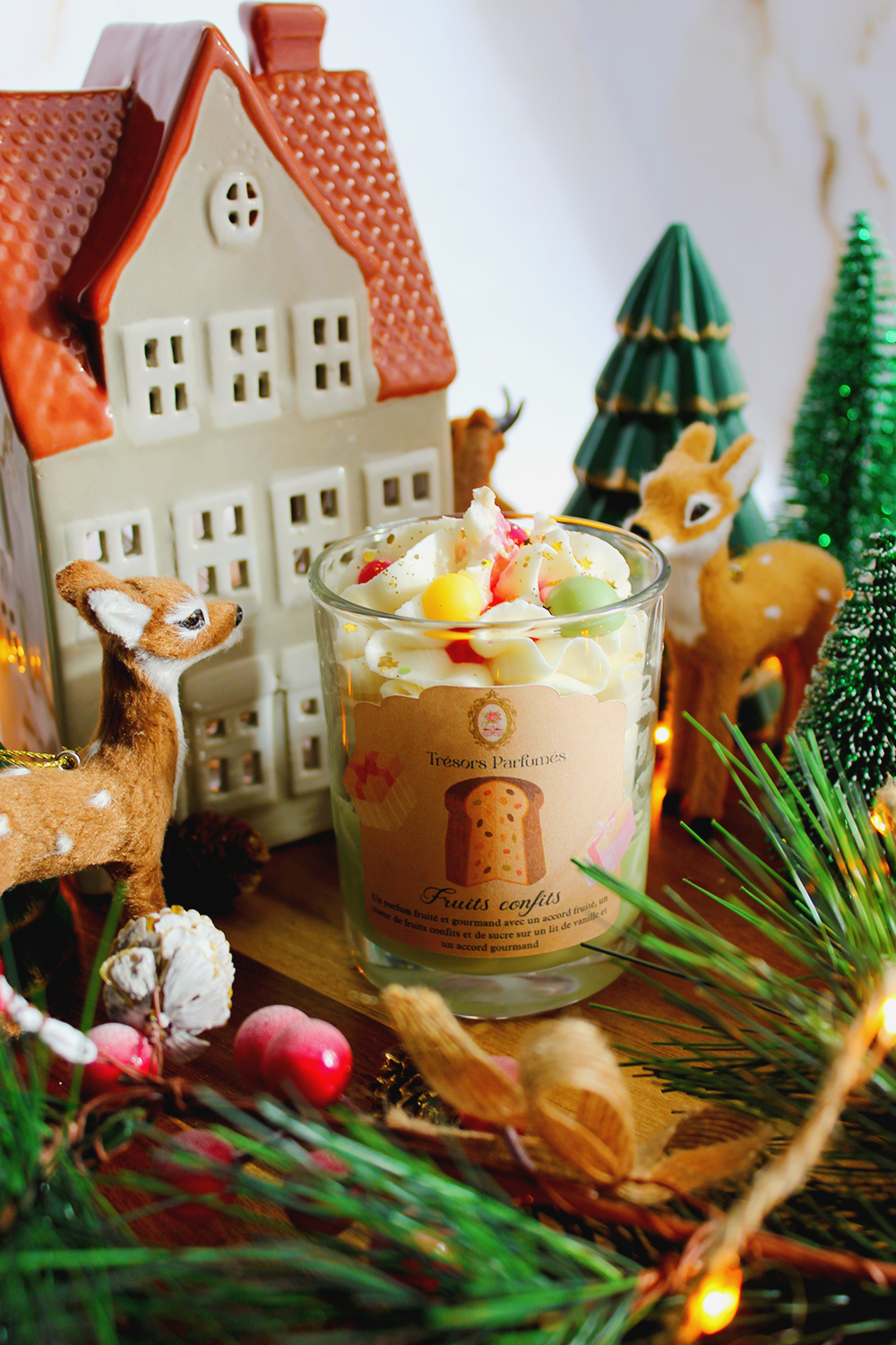 Bougie chantilly noel- parfum fruits confits