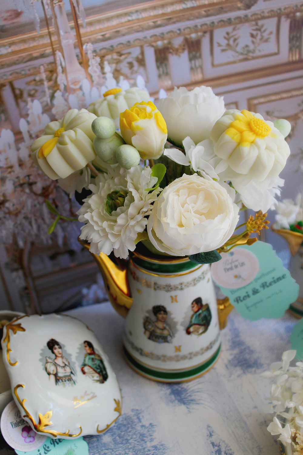 Collection Prestige « Roi & Reine » – service à café transformé en bougie en porcelaine de Luxe authentique parfum royal