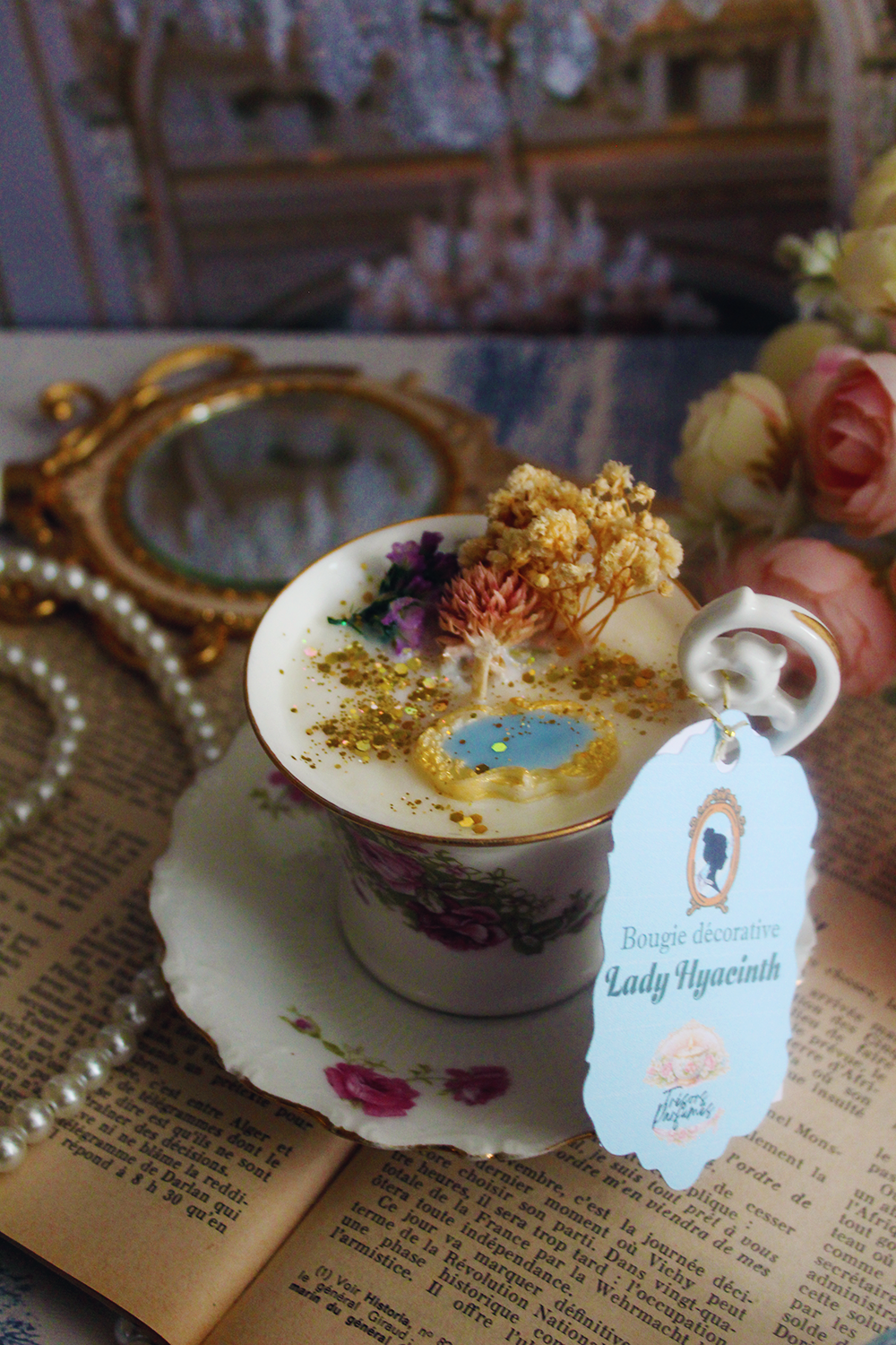 Bougie décorative parfumée Lady Hyacinth parfum potion d'amour