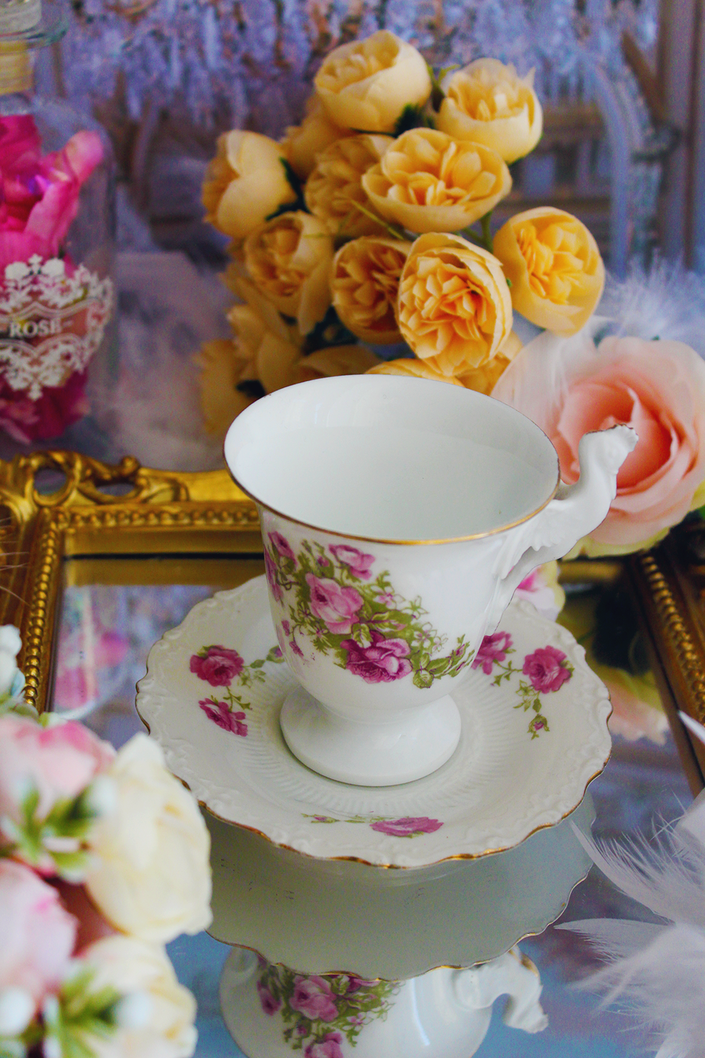 Tasse porcelaine vintage Col de Cygne