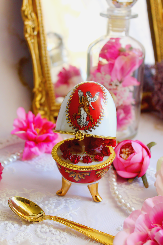 Déesse Héra - parfum gâteau à la fraise