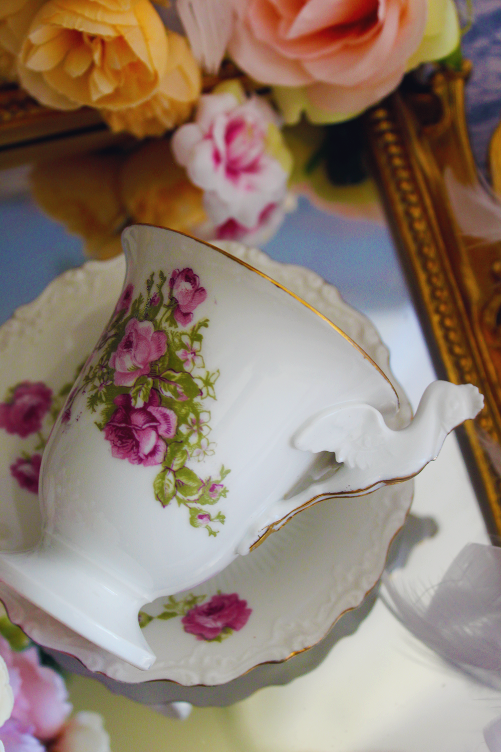 Tasse porcelaine vintage Col de Cygne