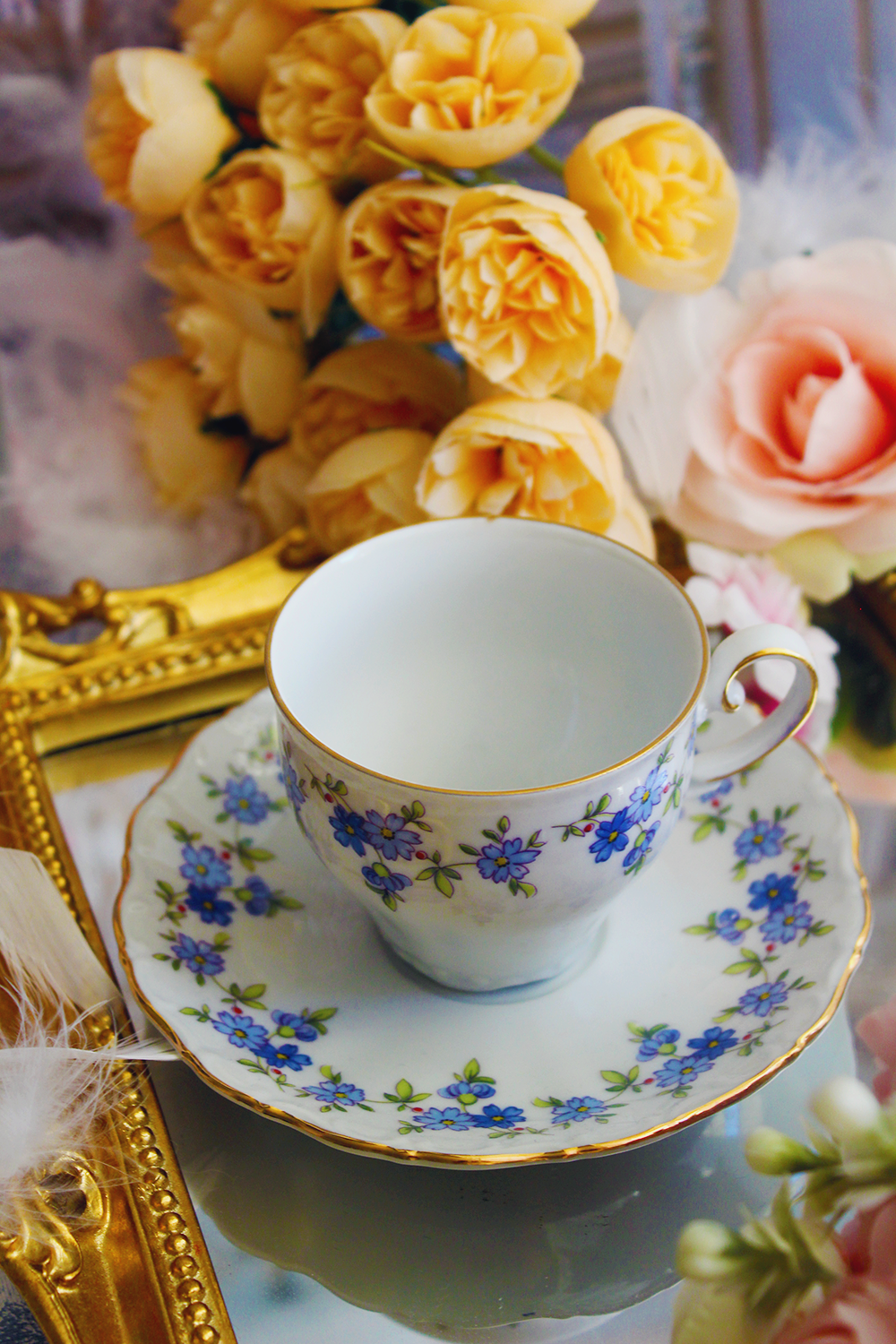 Tasse de thé porcelaine de Bavière - Le Jardin des Myosotis