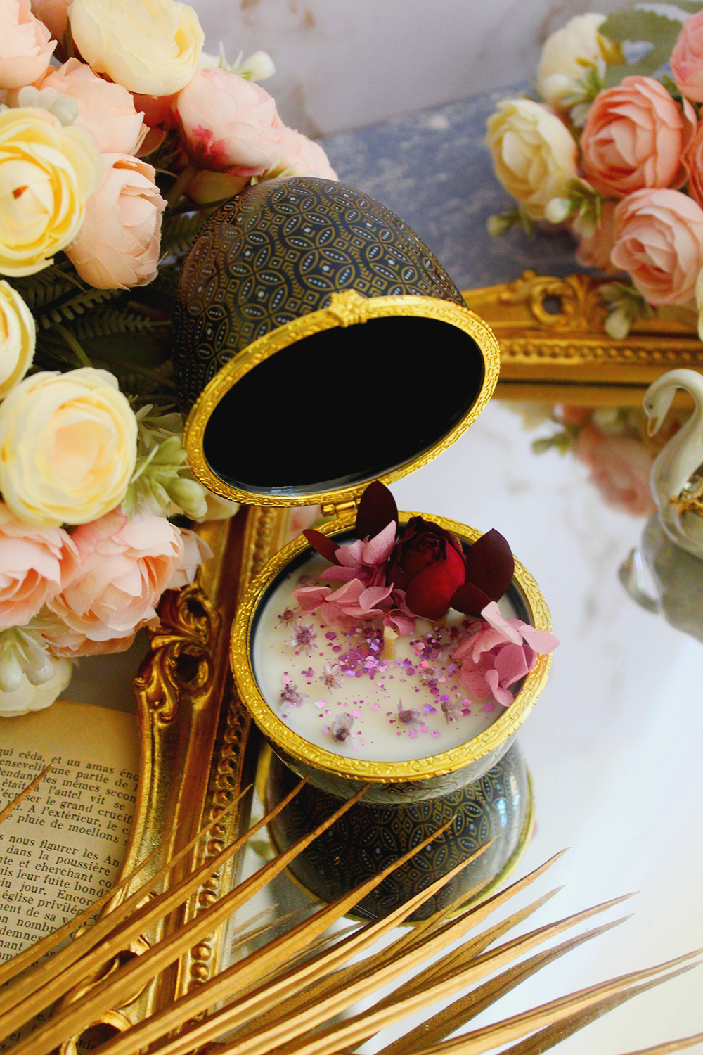 Oeuf en porcelaine " Nuit étoilé"  XL parfum thé noir et vanille